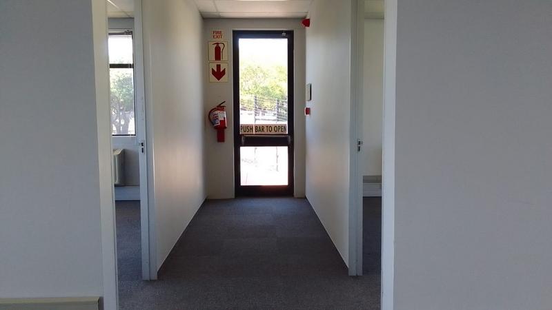 To Let commercial Property for Rent in Parow North Western Cape